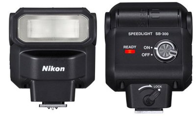   Nikon Speedlight SB-300 
