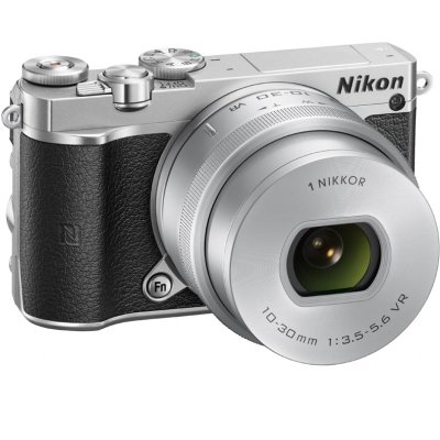     Nikon 1 J5 10-30mm PD-Zoom Silver