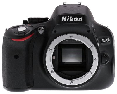   Nikon D5100 kit AF-S DX 18-55 mm II   CMOS 16.9MPix, 4928 x 3264, LCD 3", SD/SDHC