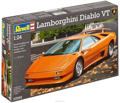   Revell    Lamborghini Diablo VT