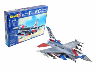     REVELL 03992   F-16C Fighting Falcon  
