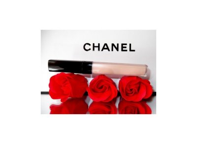   Chanel - Correcteur Perfection 10 (Beige Clair) 