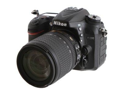    Nikon D7200 Kit AF-S DX VR 18-105 mm f/3.5-5.6G ED