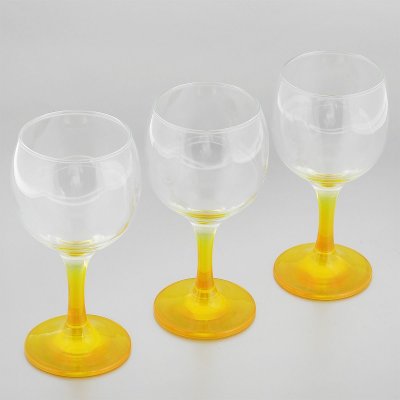     "Glass4you", : , 220 , 3 