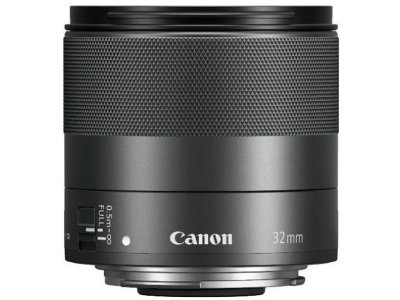    Canon 32mm F/1.4 STM