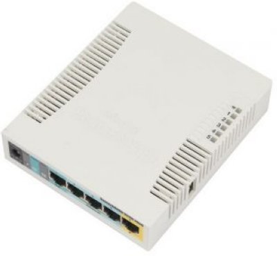    Mikrotik RB951Ui-2HnD RouterBOARD 951Ui-2HnD with 600Mhz CPU, 128MB RAM, 5xLAN, built-in 2.4G