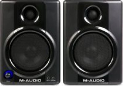   M-Audio Studiophile AV40  , 2 .