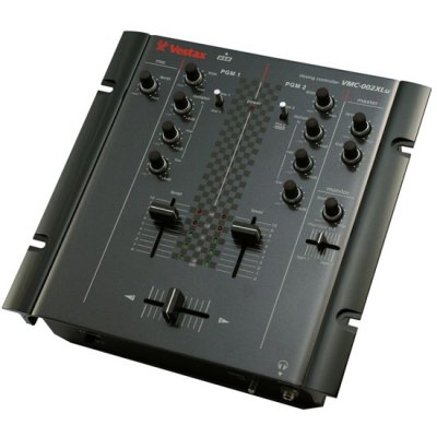   2-  DJ  Vestax VMC-002 XLu Blk