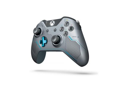    Microsoft Xbox One Wireless Controller + Halo 5 Silver/Blue GK4-00007