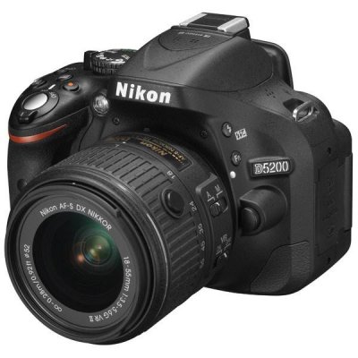    Nikon D5200 Kit AF-S 18-55 mm F/3.5-5.6 G EDII DX Black