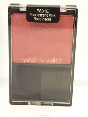   Wet n Wild   Color Icon Blusher pearlescent pink 4 