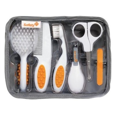         Safety 1st Essential grooming kit